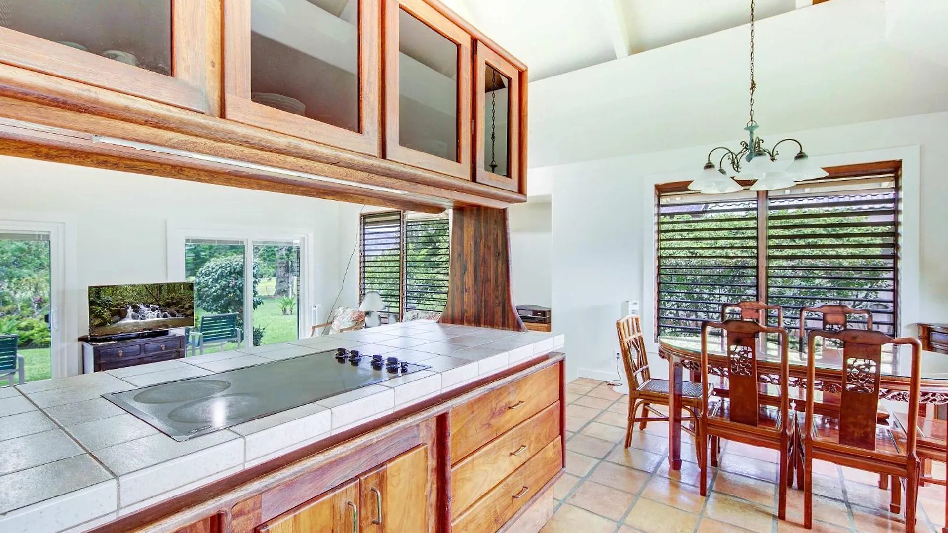 Hale Kamalani Mountain Villa And Golf Course Views Princeville